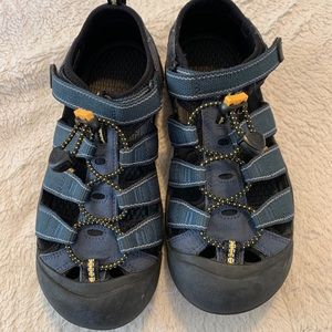 Keen Youth Newport H2 Navy size 5